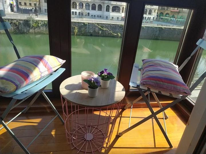 Nuestro Refugio - Casco Viejo Con Wifi Y Parking Gratuito- Apartment Bilbao Exterior photo
